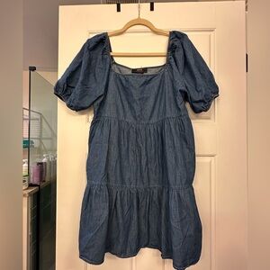 Denim dress. Size medium. Worn once.